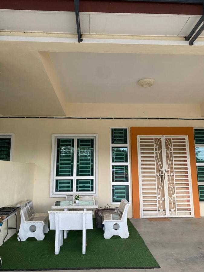 Cik Misi Homestay Sik Luaran gambar